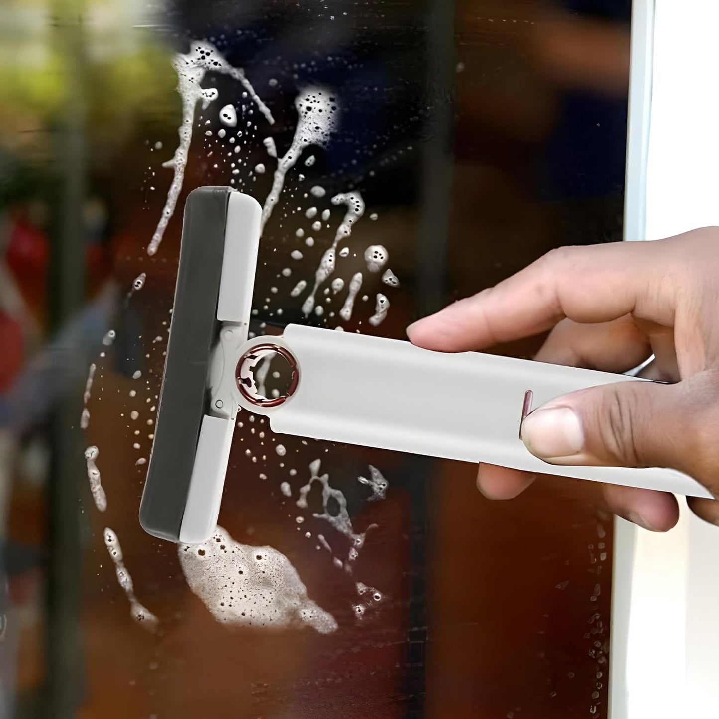 Portable Mini Mop with Self-Squeeze Mechanism