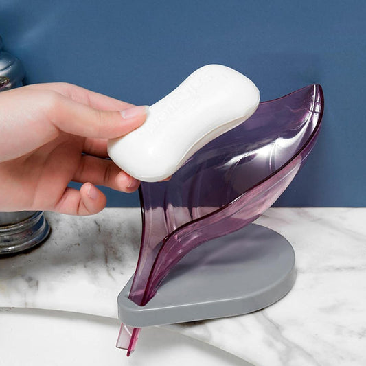 Self-Draining Leaf Soap Tray with Suction Cup β Plastic Soap Box for Bathroom & Kitchen Sink (1 Pc)